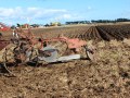 Segrarplogen-Johan-Gustafssons-Norrkopingstillverkade-IH-S8-A-vid-slutford-plojning