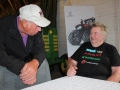 Ingemar Persson och Ivan Magnusson diskuterar bandare