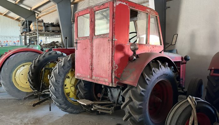 Volvo T 42 med trähytt